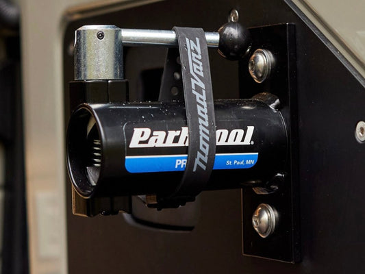 Ski Strap in application